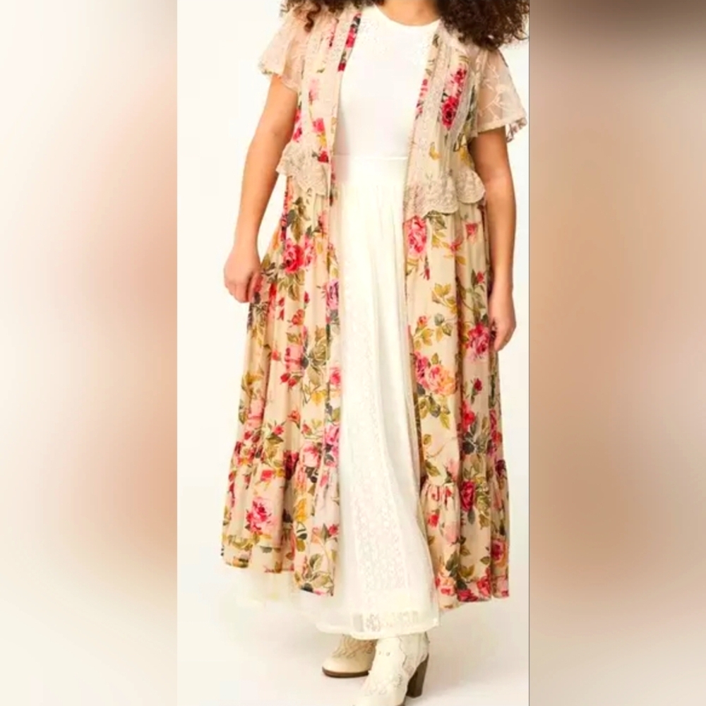 Torrid Floral Kimono Cardigan - Pink and Cream
